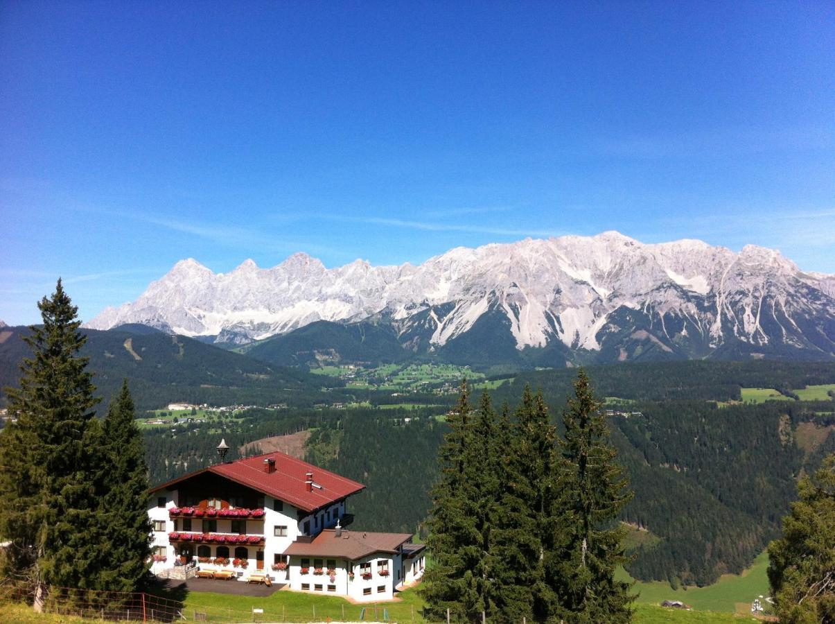 Hotel Pension Berghof Schladming Exterior foto